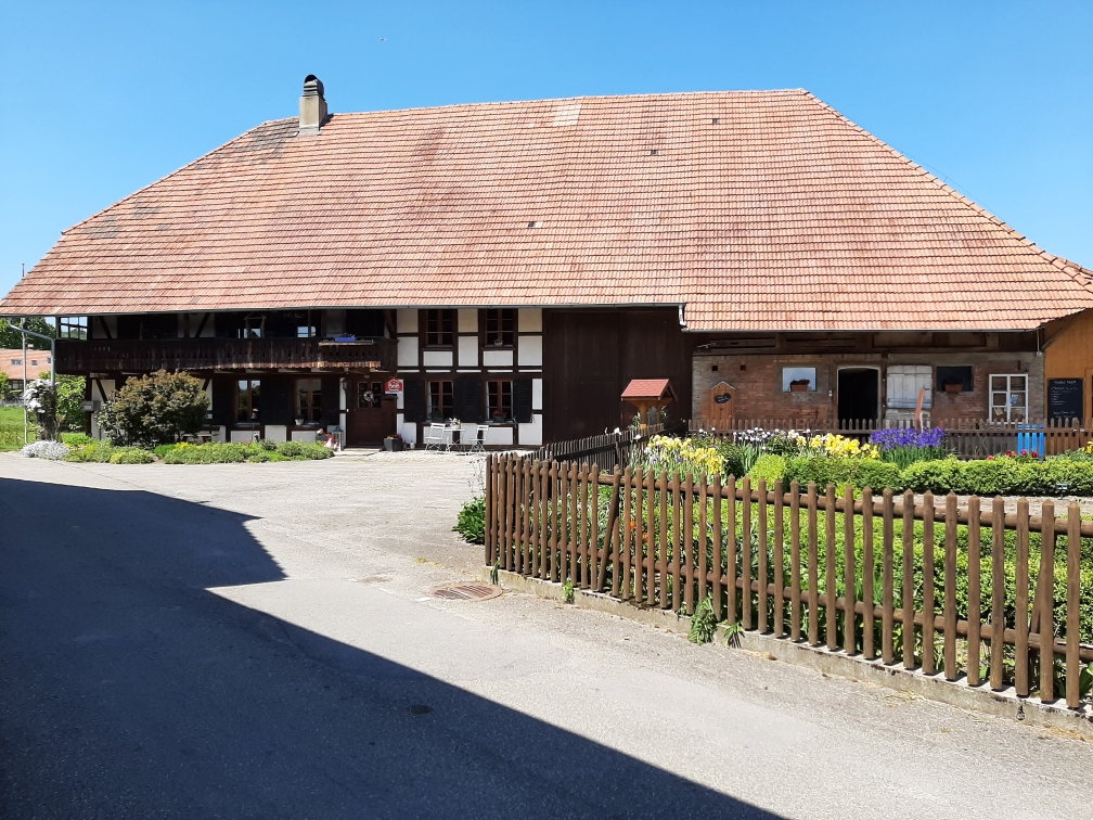 Hofladen Fribis Farm Neuenegg